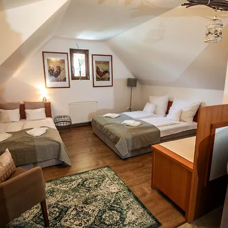 Lägenhet Oszter-haz Kekkut