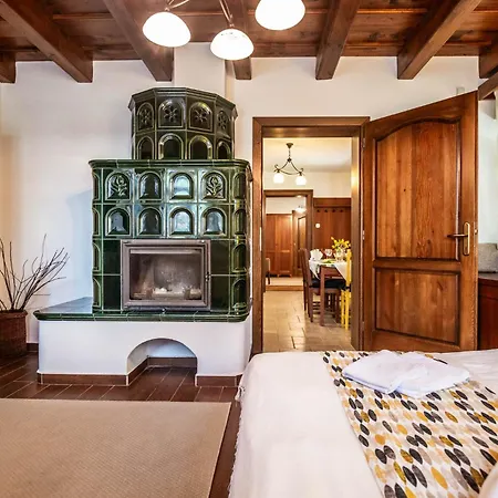 Lägenhet Oszter-haz Kekkut