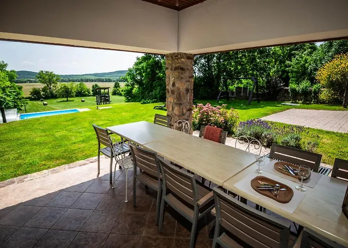 דירה Oszter-haz Kekkut